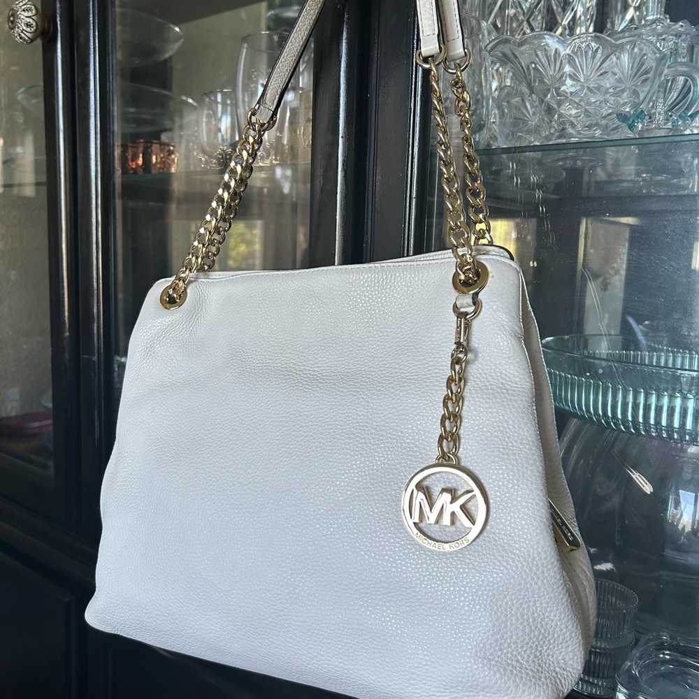 Michael Kors White and Gold Shoulder Bag